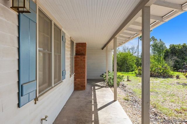 1890 Calmin Dr, Fallbrook, CA 92028