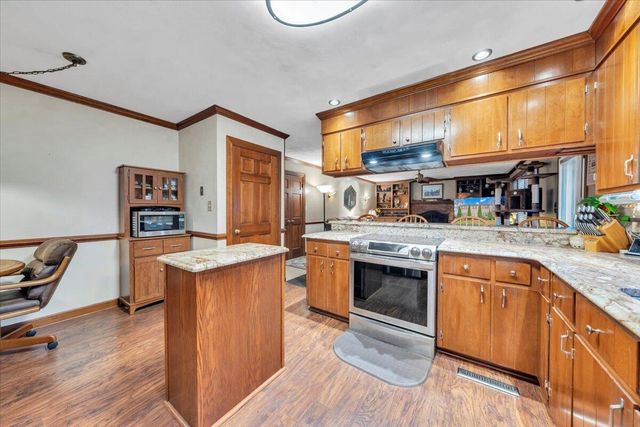 3336 Clara AVE SW, Roanoke, VA 24018