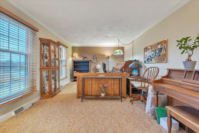 3336 Clara AVE SW, Roanoke, VA 24018