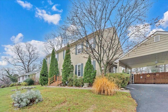 3336 Clara AVE SW, Roanoke, VA 24018