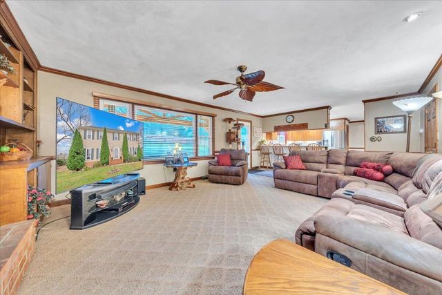 3336 Clara AVE SW, Roanoke, VA 24018