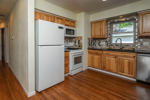 2267 W Grange AVENUE, Milwaukee, WI 53221
