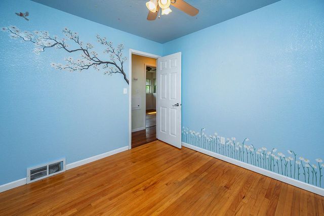 2267 W Grange AVENUE, Milwaukee, WI 53221