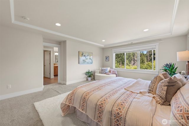 452 233rd place SE, Sammamish, WA 98074
