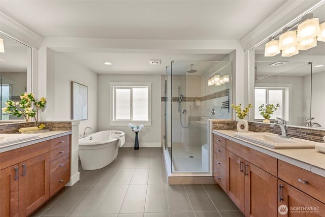 452 233rd place SE, Sammamish, WA 98074