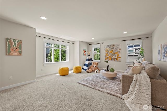 452 233rd place SE, Sammamish, WA 98074
