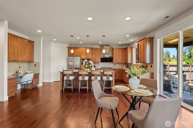 452 233rd place SE, Sammamish, WA 98074