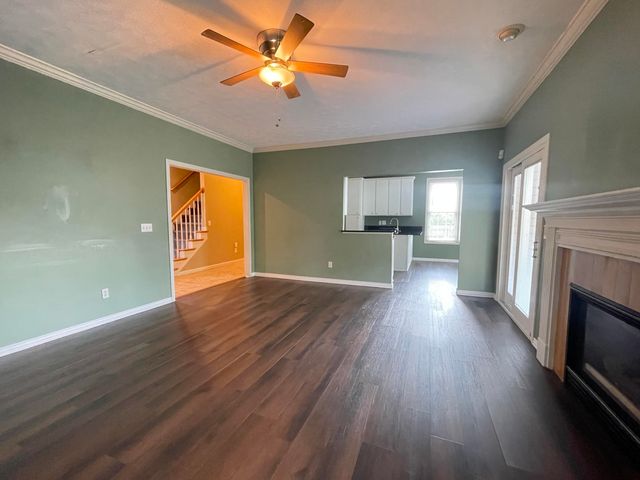 1658 W Riverside Street, Springfield, MO 65807