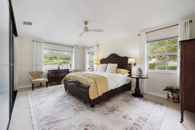 575 NE 97th St, Miami Shores, FL 33138