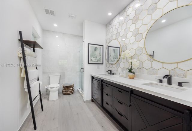 575 NE 97th St, Miami Shores, FL 33138