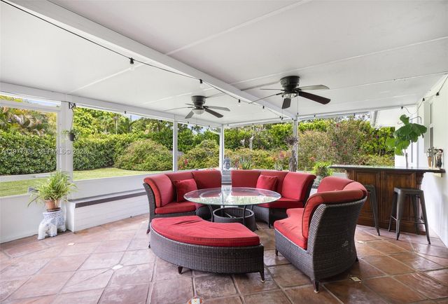 575 NE 97th St, Miami Shores, FL 33138