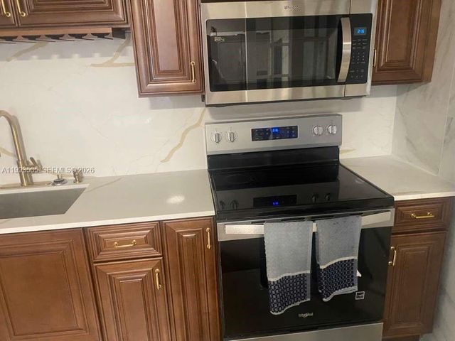 712 57th Street, West Palm Beach, FL 33407