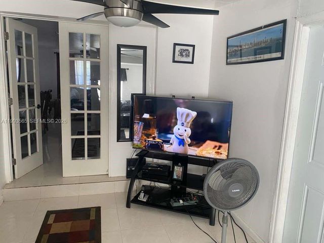 712 57th Street, West Palm Beach, FL 33407
