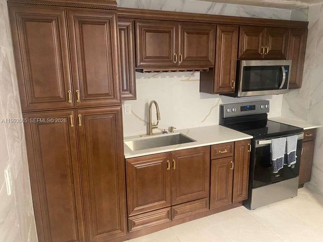 712 57th Street, West Palm Beach, FL 33407