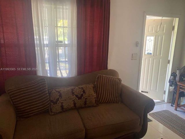 712 57th Street, West Palm Beach, FL 33407