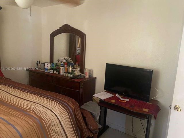 712 57th Street, West Palm Beach, FL 33407