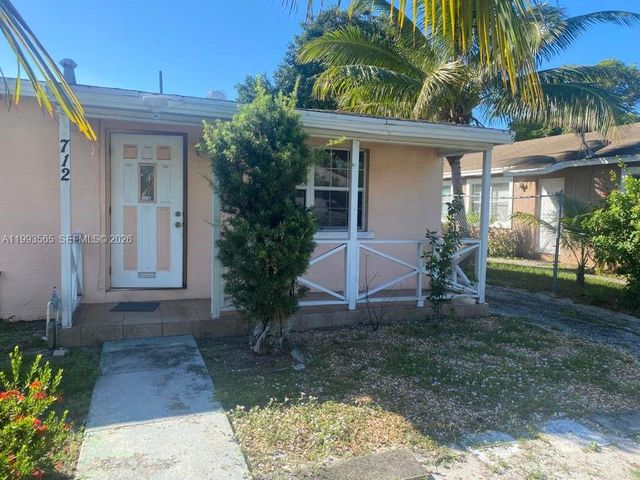 712 57th Street, West Palm Beach, FL 33407
