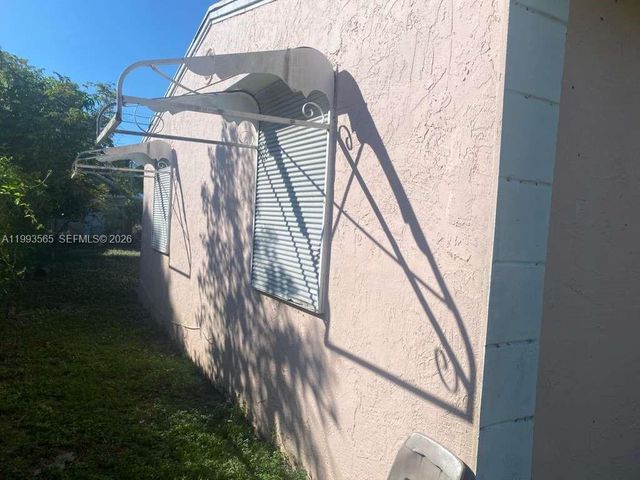 712 57th Street, West Palm Beach, FL 33407
