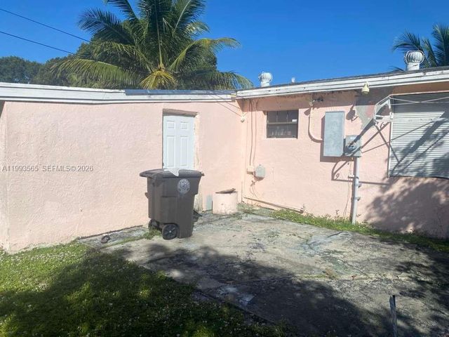 712 57th Street, West Palm Beach, FL 33407