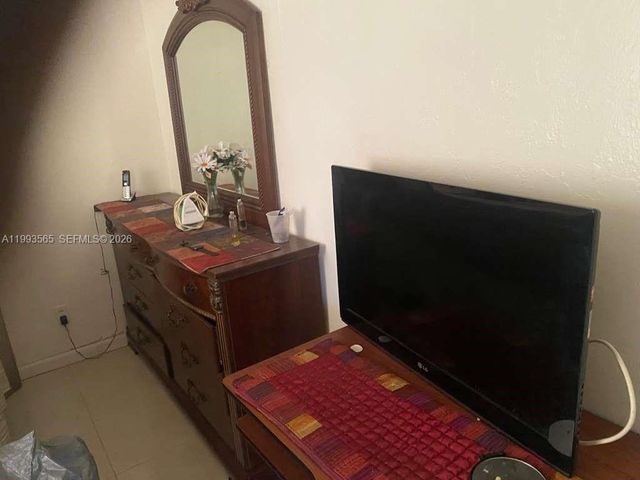 712 57th Street, West Palm Beach, FL 33407