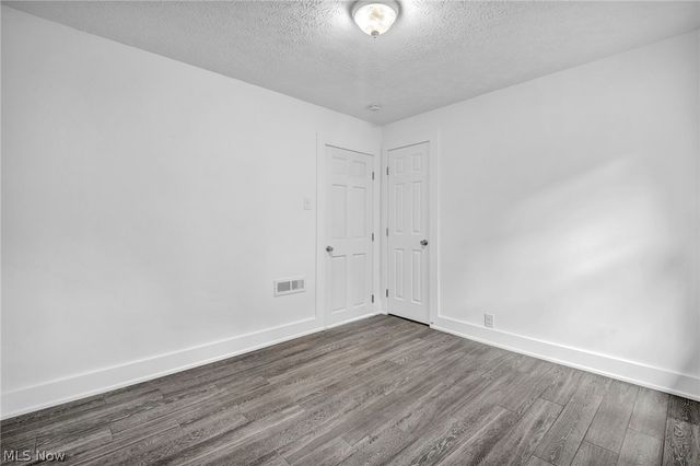 374 Frazier Avenue, Akron, OH 44305