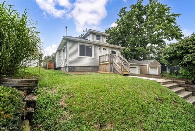 374 Frazier Avenue, Akron, OH 44305