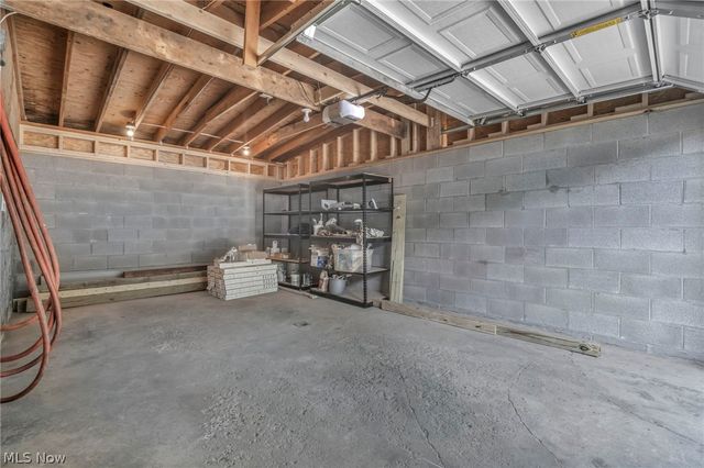 374 Frazier Avenue, Akron, OH 44305