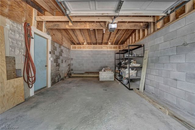 374 Frazier Avenue, Akron, OH 44305