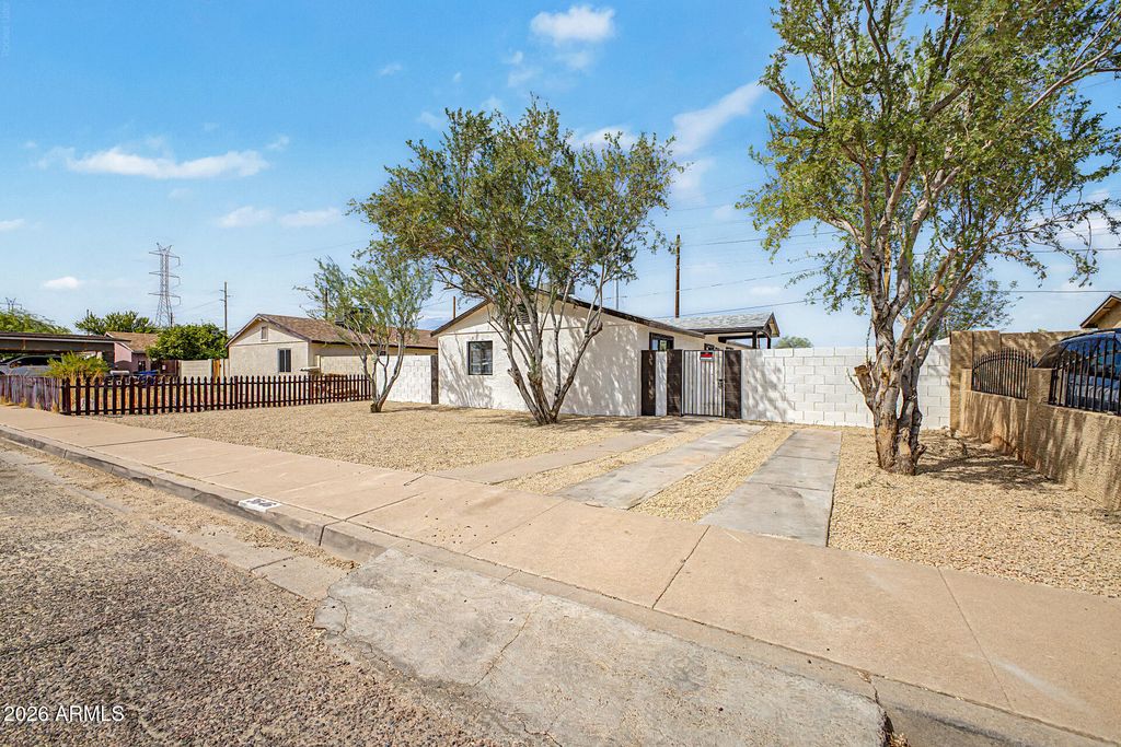 3646 W HADLEY Street, Phoenix, AZ 85009 — photo 3