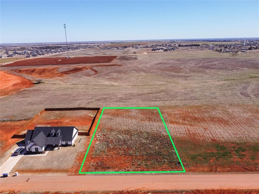 25277 Scarlett Street, Cashion, OK 73016
