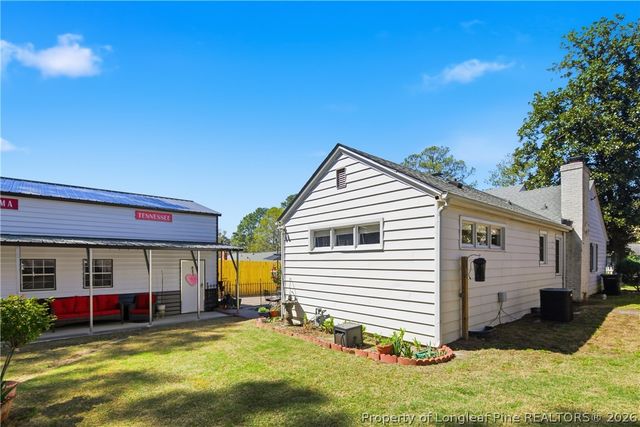 523 Vista Drive, Fayetteville, NC 28305