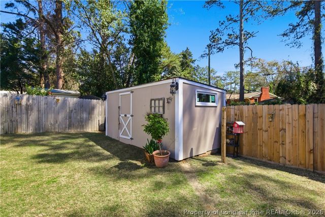 523 Vista Drive, Fayetteville, NC 28305