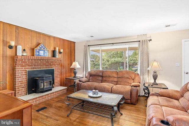 3588 TORRING LN, Catlett, VA 20119