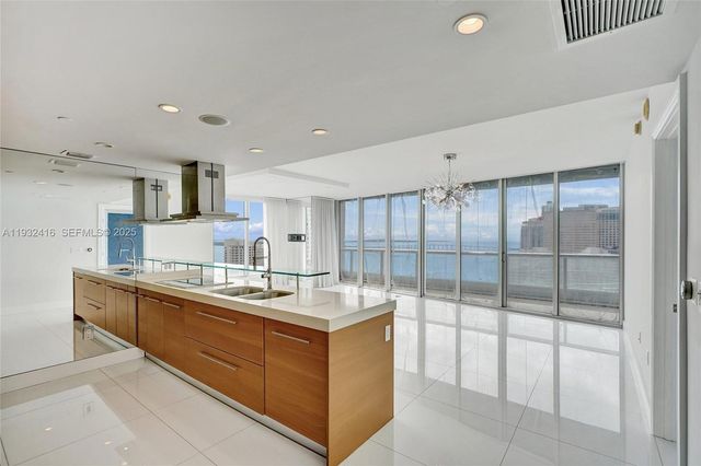 495 Brickell Ave 2301, Miami, FL 33131