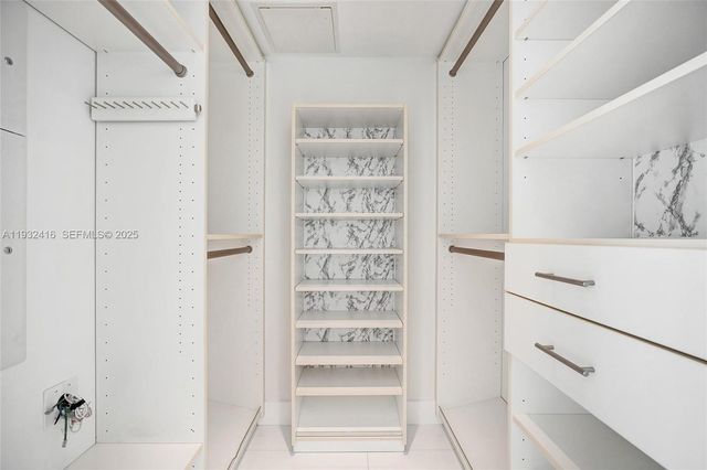 495 Brickell Ave 2301, Miami, FL 33131