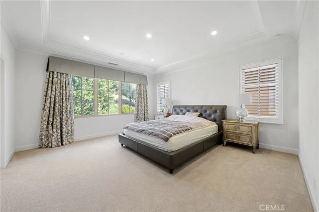45 Triana, Irvine, CA 92618
