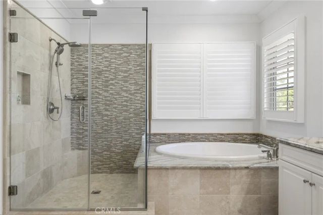 45 Triana, Irvine, CA 92618