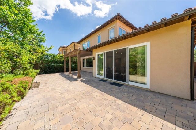 45 Triana, Irvine, CA 92618