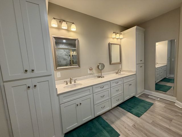 1469 Ledford Mill Rd, Normandy, TN 37360