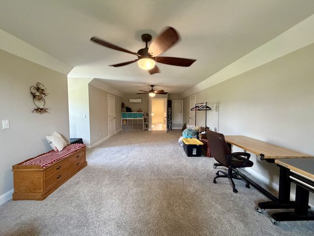 1469 Ledford Mill Rd, Normandy, TN 37360