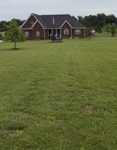 1469 Ledford Mill Rd, Normandy, TN 37360