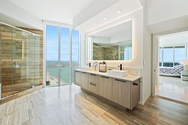15901 Collins Ave 1801, Sunny Isles Beach, FL 33160
