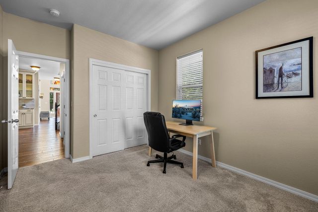 61192 Foxglove Loop, Bend, OR 97702