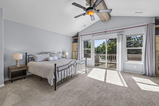 61192 Foxglove Loop, Bend, OR 97702