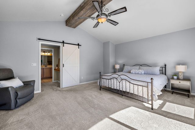 61192 Foxglove Loop, Bend, OR 97702