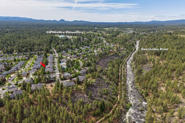 61192 Foxglove Loop, Bend, OR 97702