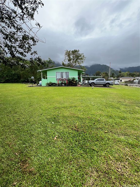 47-416 Ahuimanu Place, Kaneohe, HI 96744