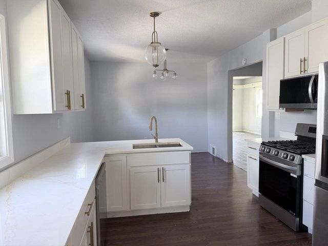 1544 Kearney AVENUE, Racine, WI 53405