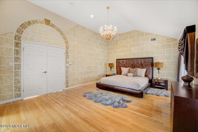 5 Cherry Point Court, Morganville, NJ 07751