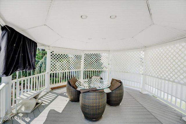 5 Cherry Point Court, Morganville, NJ 07751